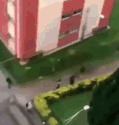 哈哈这个迷之走位也是服气